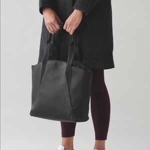 Lululemon All Day Tote NWOT